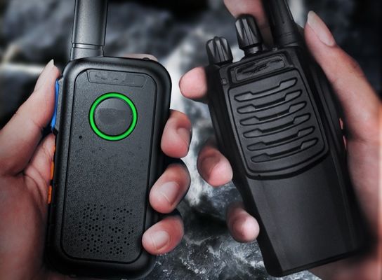 Commercial Black Mini Thin Outdoor Walkie Talkie Portable Lightweight 1.7*13.5*5.4CM