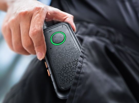 Commercial Black Mini Thin Outdoor Walkie Talkie Portable Lightweight 1.7*13.5*5.4CM
