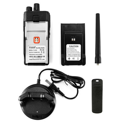 128*60*33mm Walkie Talkie UHF Two Way Radio Transmitter for 400-470MHz Frequency Range