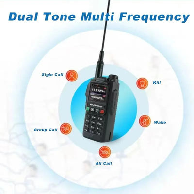 133*62*32mm Black Walkie Talkie Hm-618 Power-Saving Mode Wide/Narrow Band GPS/Glonass