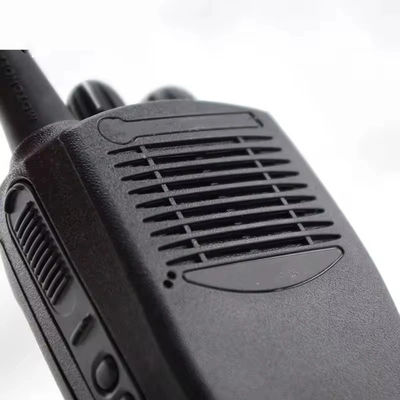 UHF/VHF Digital Radio Handheld Walkie Talkie with Li-ion Battery and 5-10km Talk Range