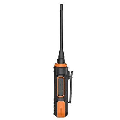 Dual Band Walkie Talkie Digital XIR P3688 DP1400 CP200D DEP450 with and Black Color