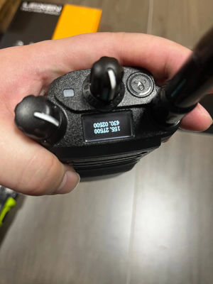 800kg Long Talk Range Portable Two Way Radio Walkie Talkie for Wireless Communication