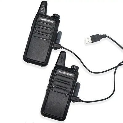 USB Charging Two Way Radio Walkie Talkie 115*60*33mm with Digital Models XIR P3688