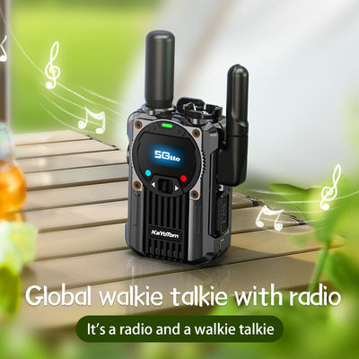 4G POC Zinc Alloy Walkie Talkie with FM Radio Function and Exclusive PTT Support