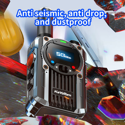 4G POC Zinc Alloy Walkie Talkie with FM Radio Function and Exclusive PTT Support