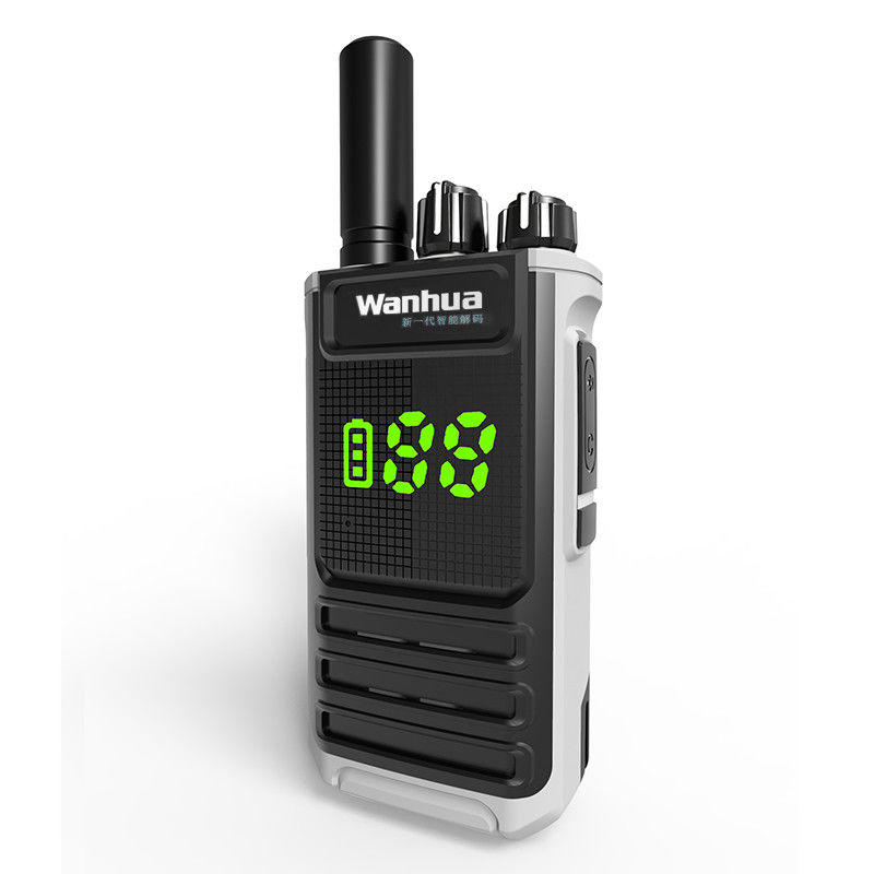 Long Range USB Type-C Charger Walkie Talkie with 5W RF Power and 400-480MHz Frequency